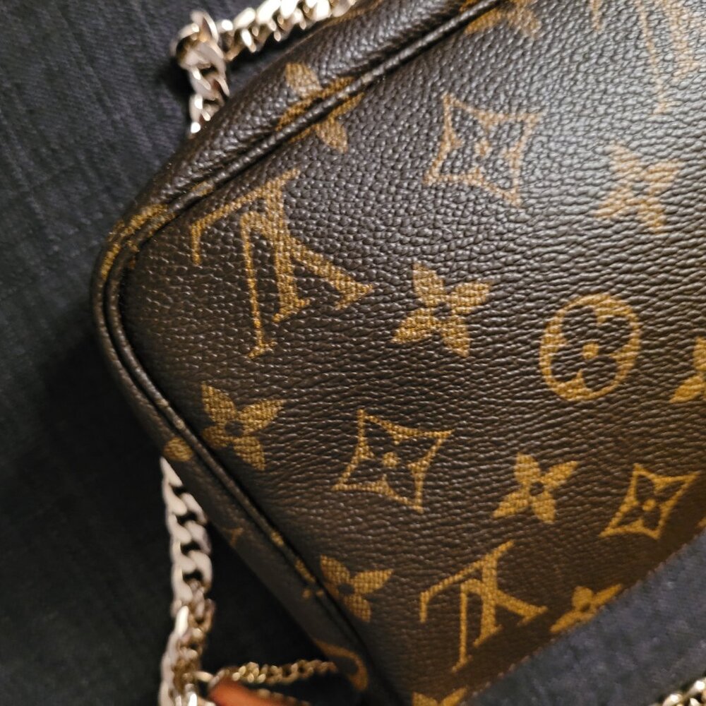 Authentic Louis Vuitton bag - Picture 7 of 14